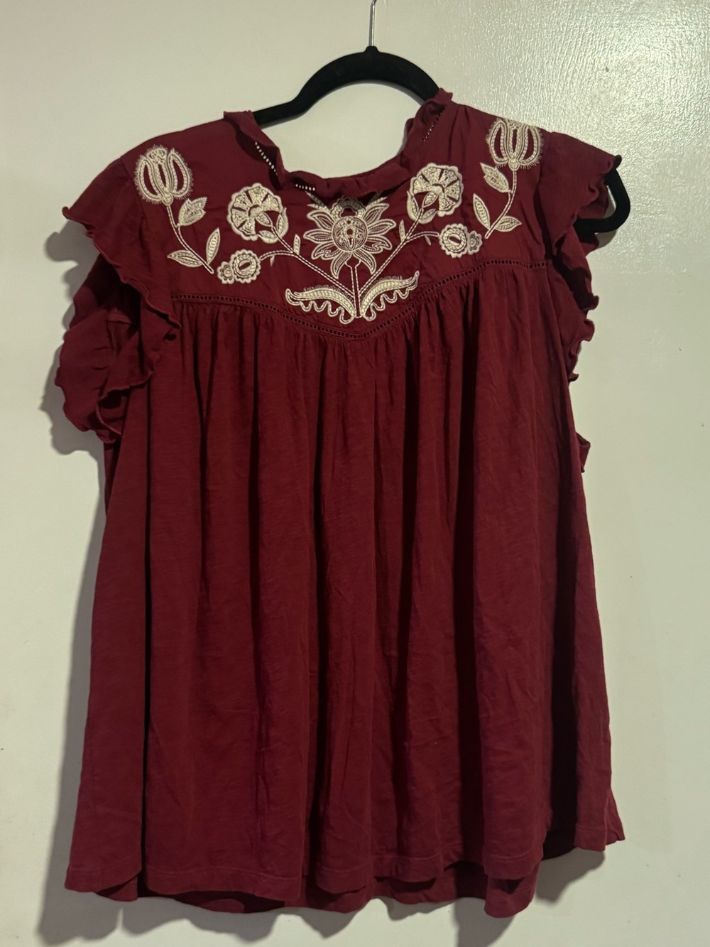 Knox Rose Burgundy Embroidered Ruffled Sleeve Tunic